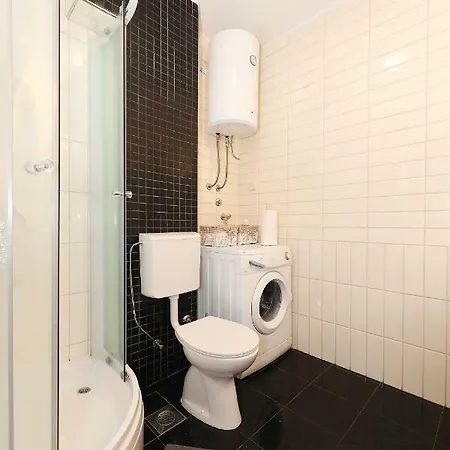 アパート Apartman Lijo